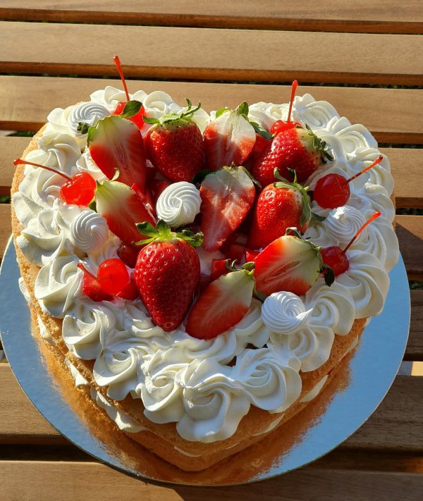 Tarta de Fresa y Nata - Imagen 2